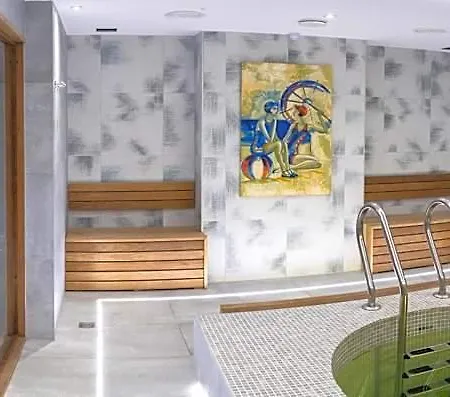 Azur - Hostaid Apartmán *