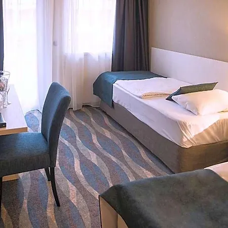 Azur - Hostaid Apartmán Siófok