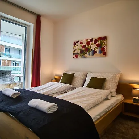 Azur - Hostaid 希欧福克